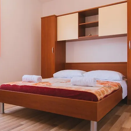 Apartament Chiara